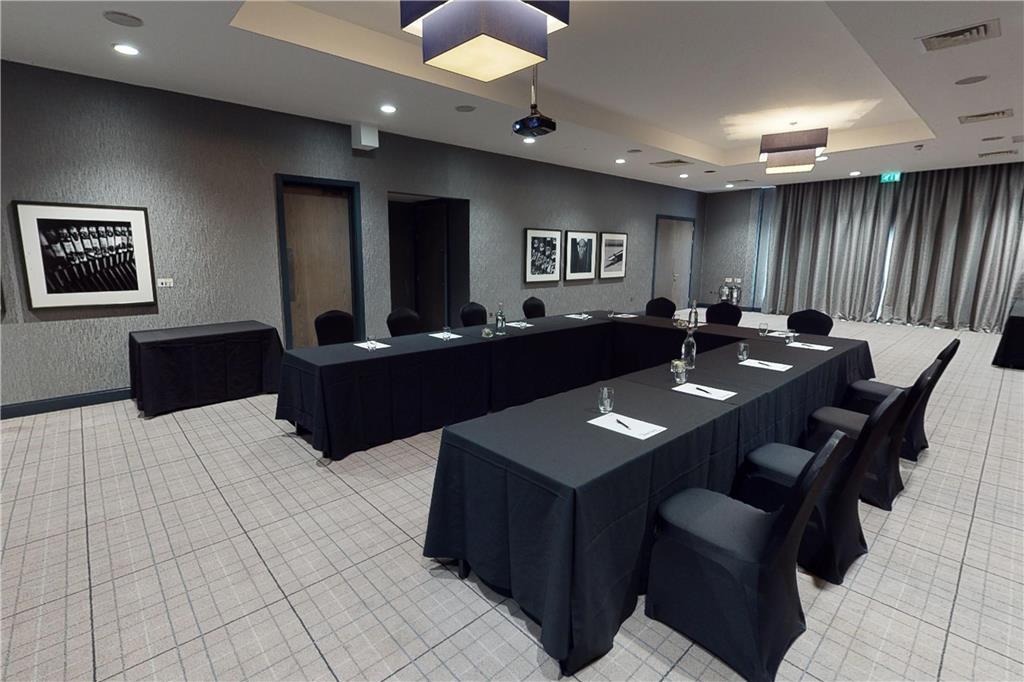 Village 4* Glasgow